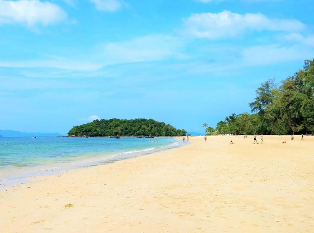 Apartament  Klong Muang Beach Zewnętrze zdjęcie
